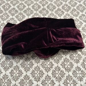 Jennafer Grace Plum Velvet Twist Headband